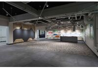 8.交流ロビー2